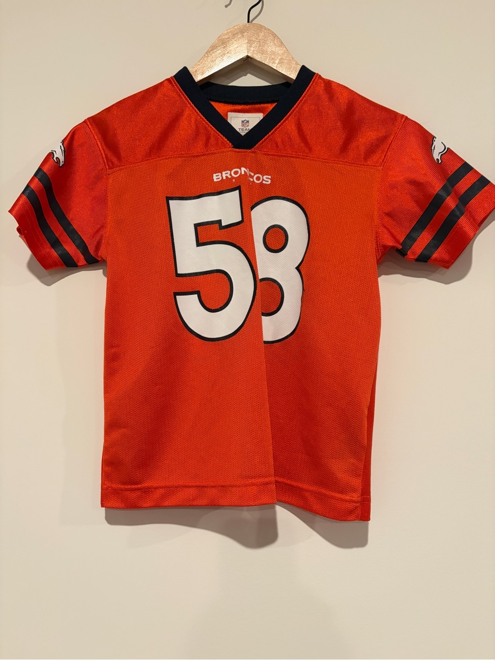 NFL Team Apparel Denver Broncos Von Miller 58 Jersey Orange Kids Small 6/7